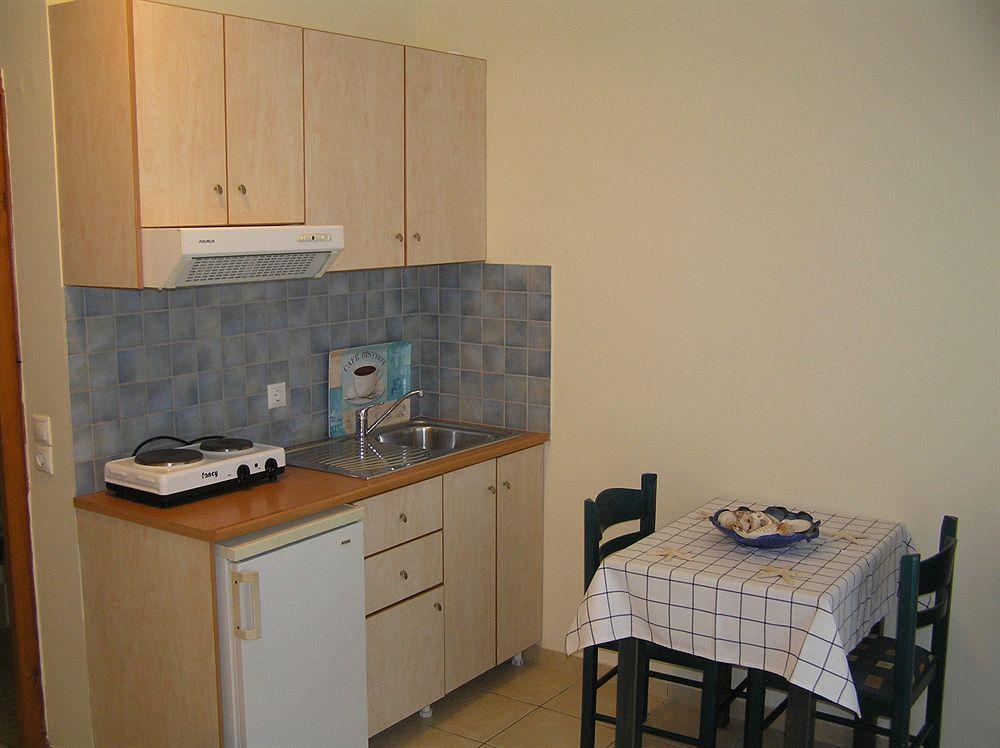 Katerina Seaside Studios Platanés Екстериор снимка