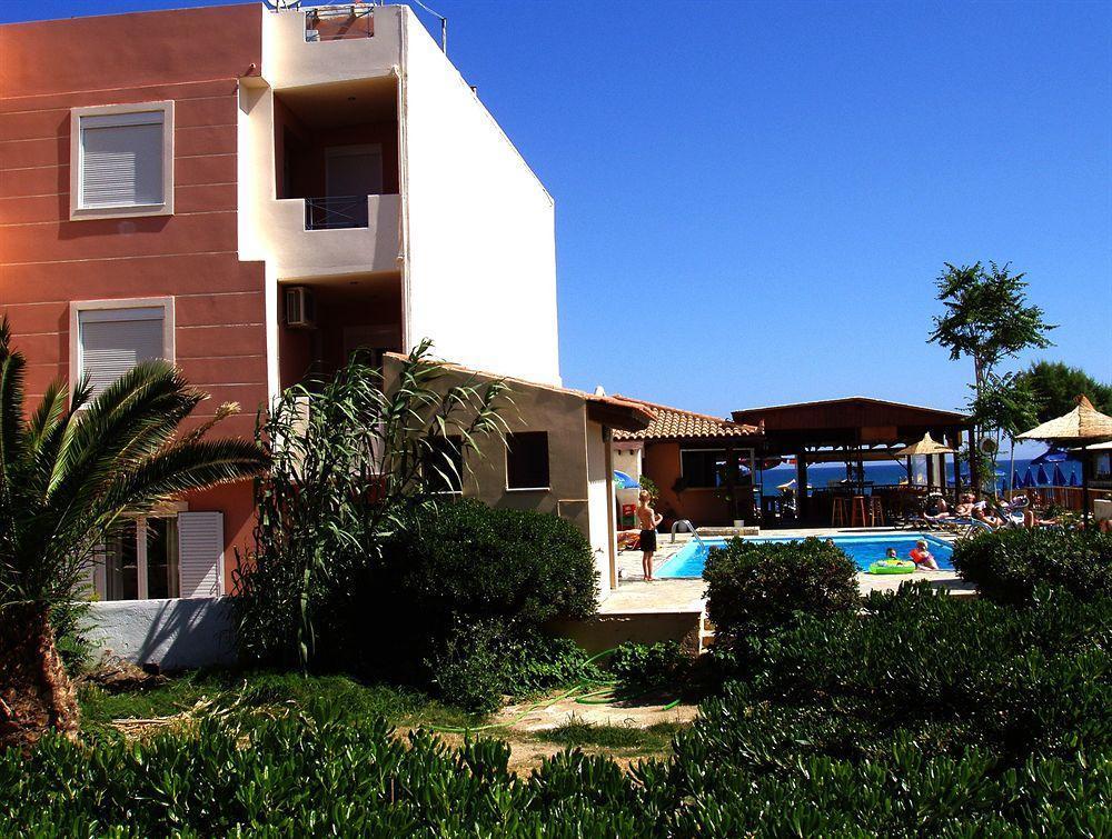 Katerina Seaside Studios Platanés Екстериор снимка