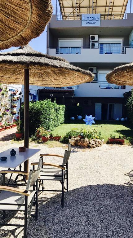 Katerina Seaside Studios Platanés Екстериор снимка
