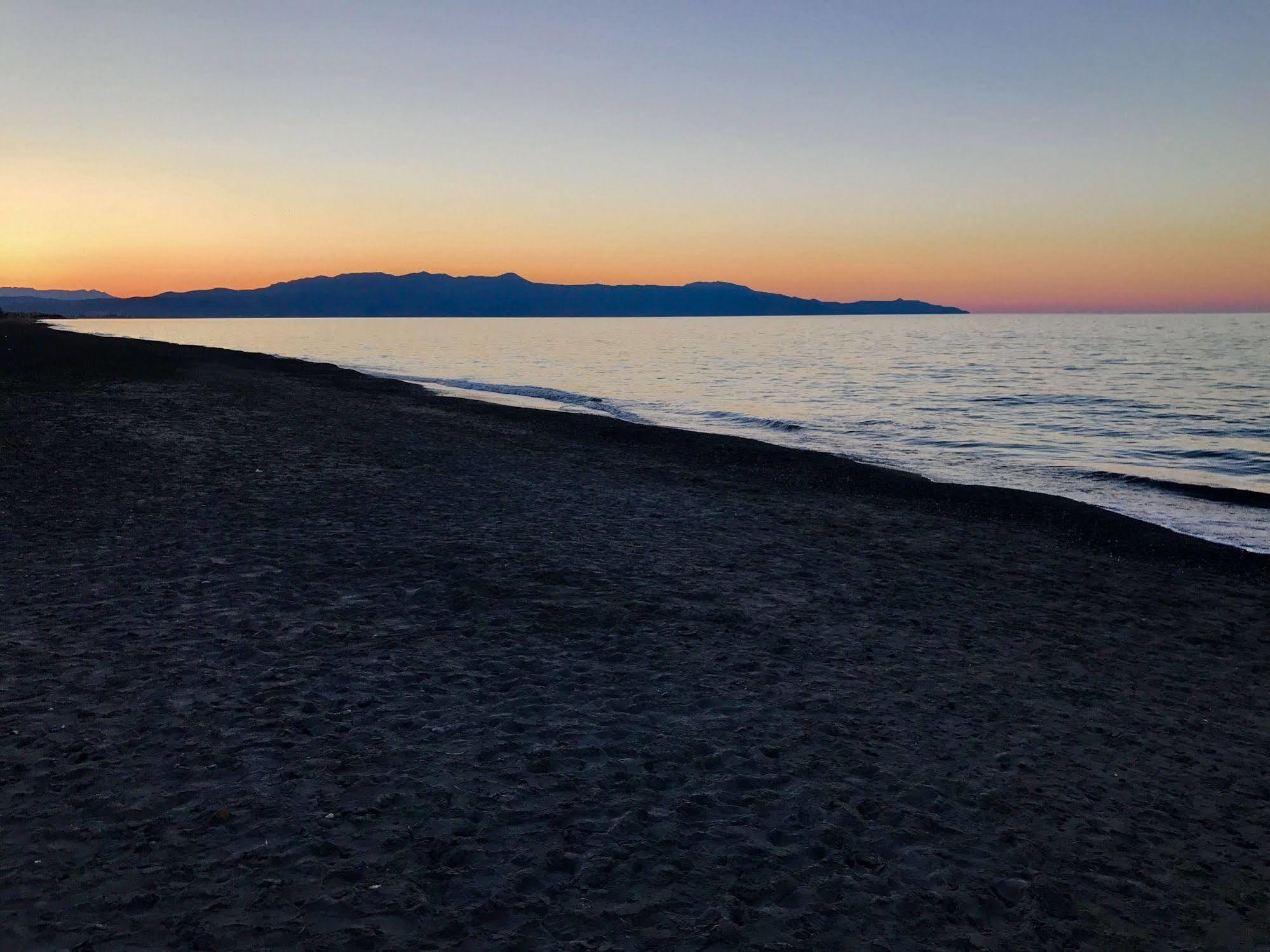 Katerina Seaside Studios Platanés Екстериор снимка